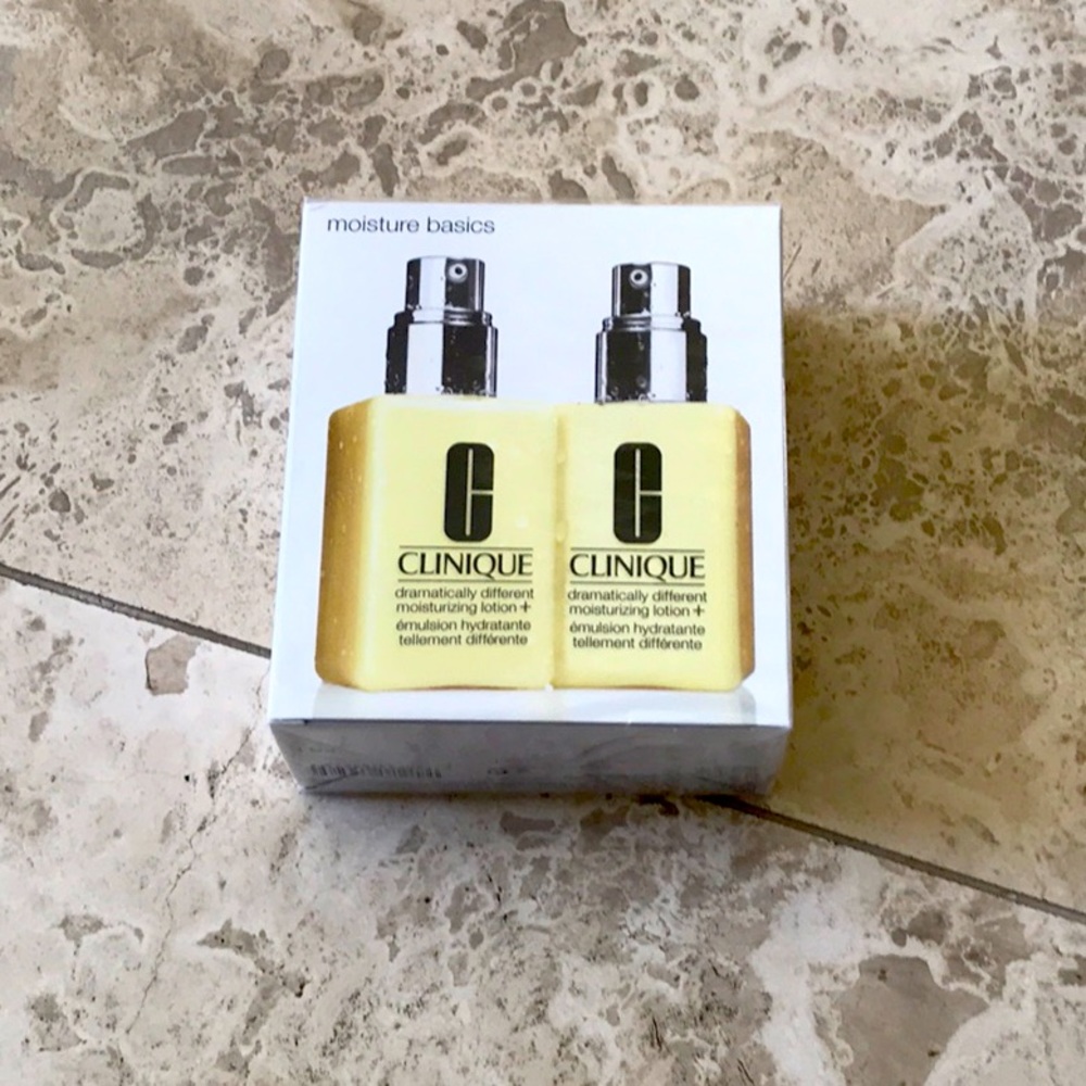 SEALED DRAMATICALLY DIFFERENT MOISTURIZING LOTION